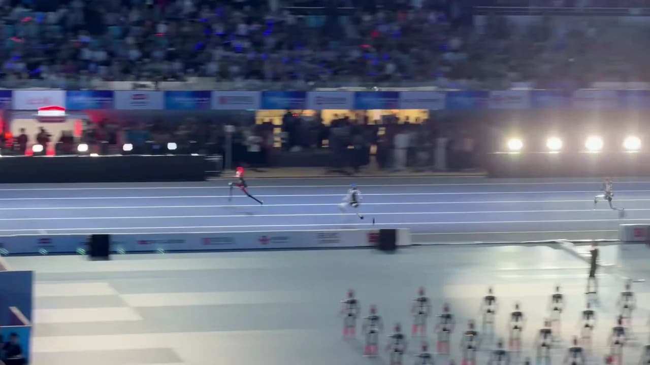 China's "Lightning" Robot Hit 14.5 m/s and Beat Usain Bolt's 100m Record